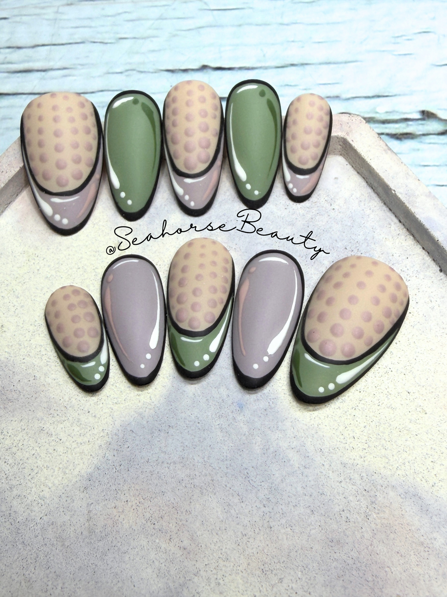 PopArt | Polka Nudes