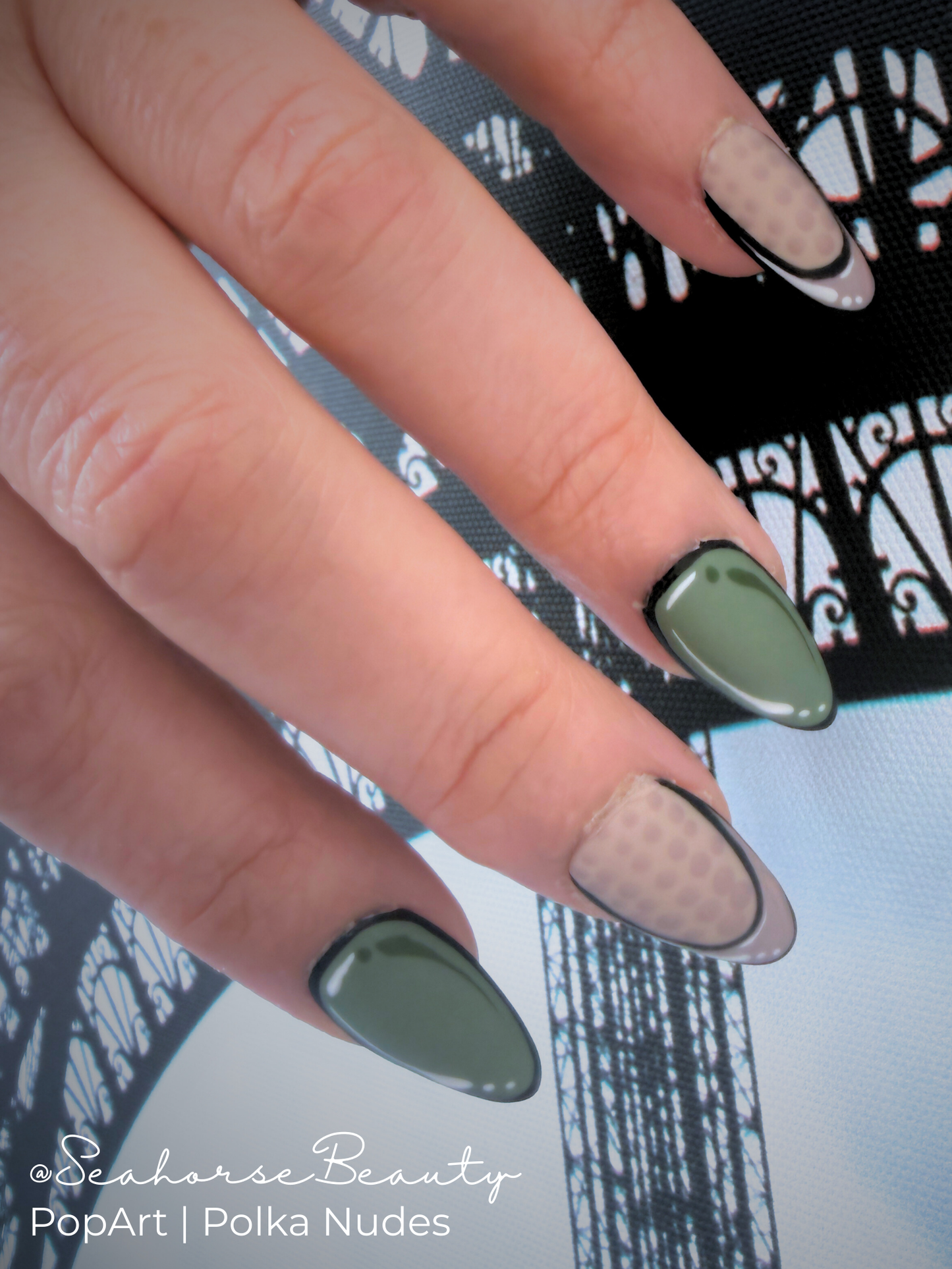 PopArt | Polka Nudes