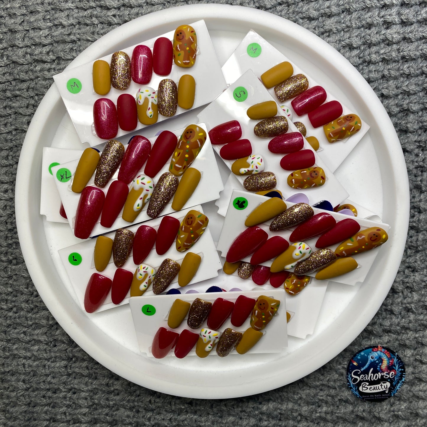 HAPPY HOLIDAYS | The Gingerbread Man