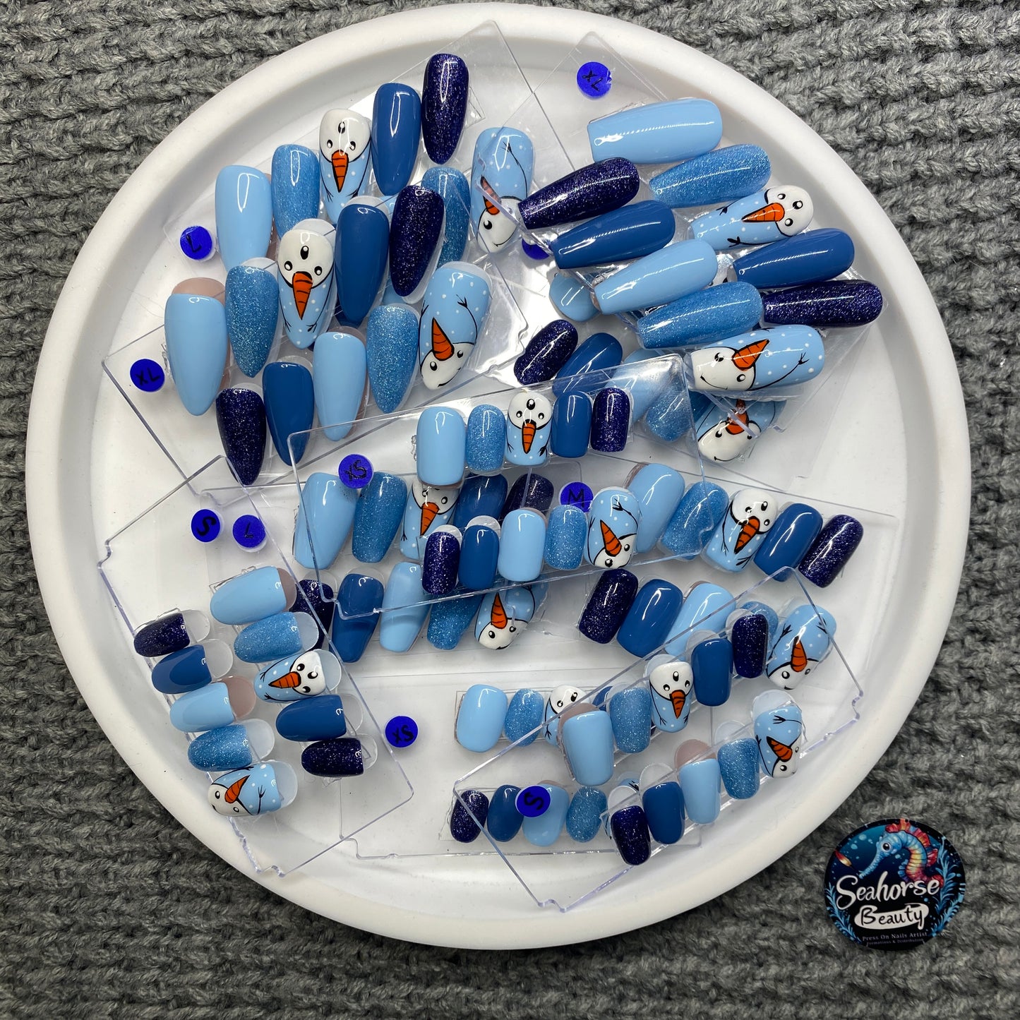 HAPPY HOLIDAYS | Frosty the Snowman