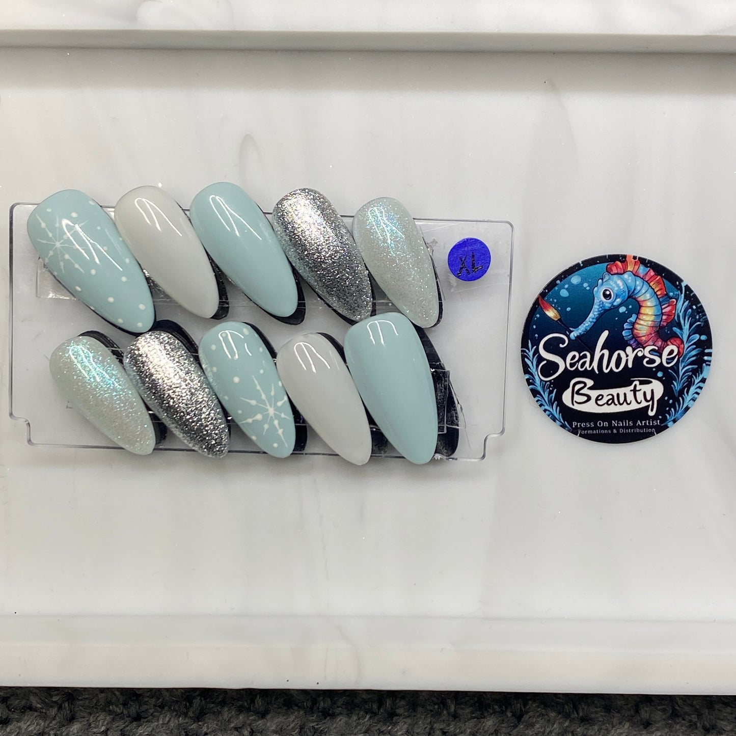 HAPPY HOLIDAYS | Winter Wonderland