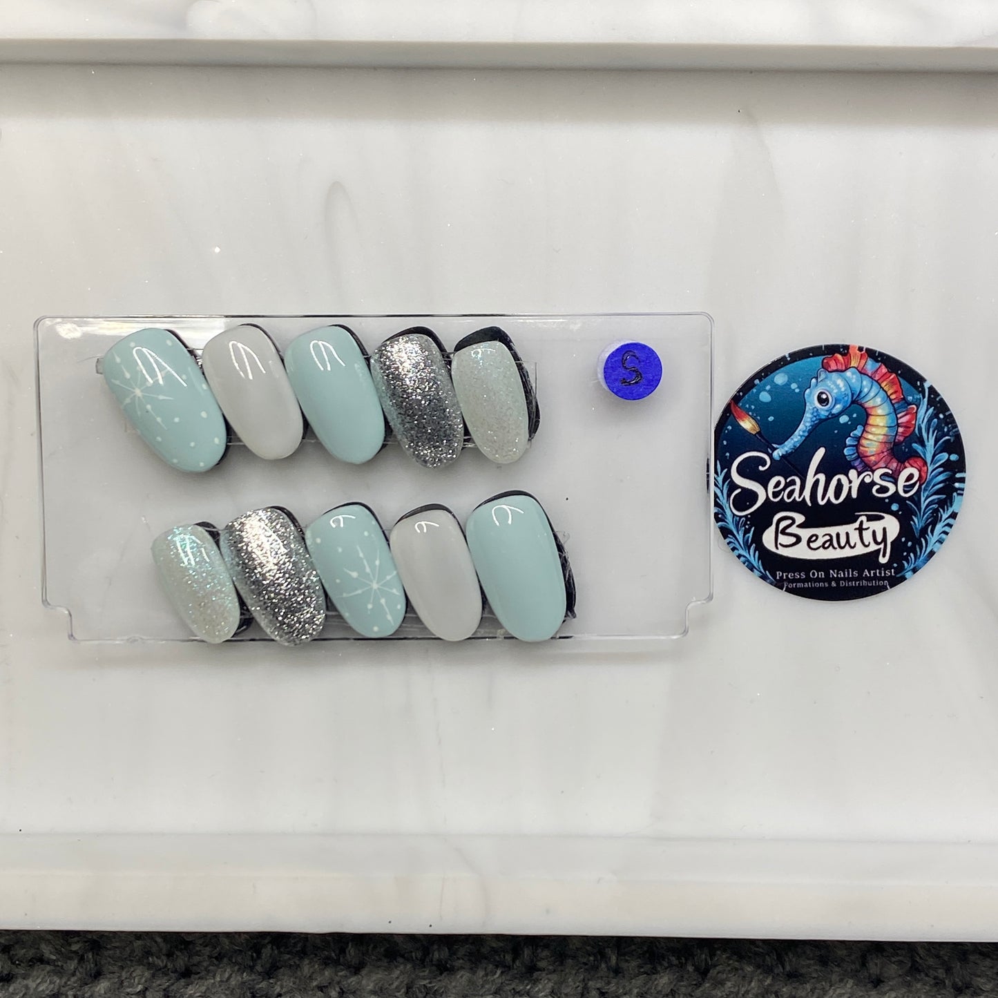 HAPPY HOLIDAYS | Winter Wonderland