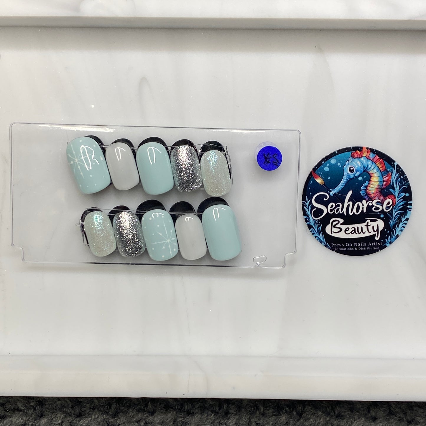 HAPPY HOLIDAYS | Winter Wonderland