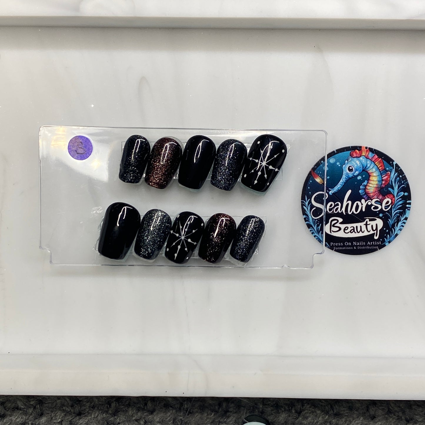 HAPPY HOLIDAYS | Silent Night