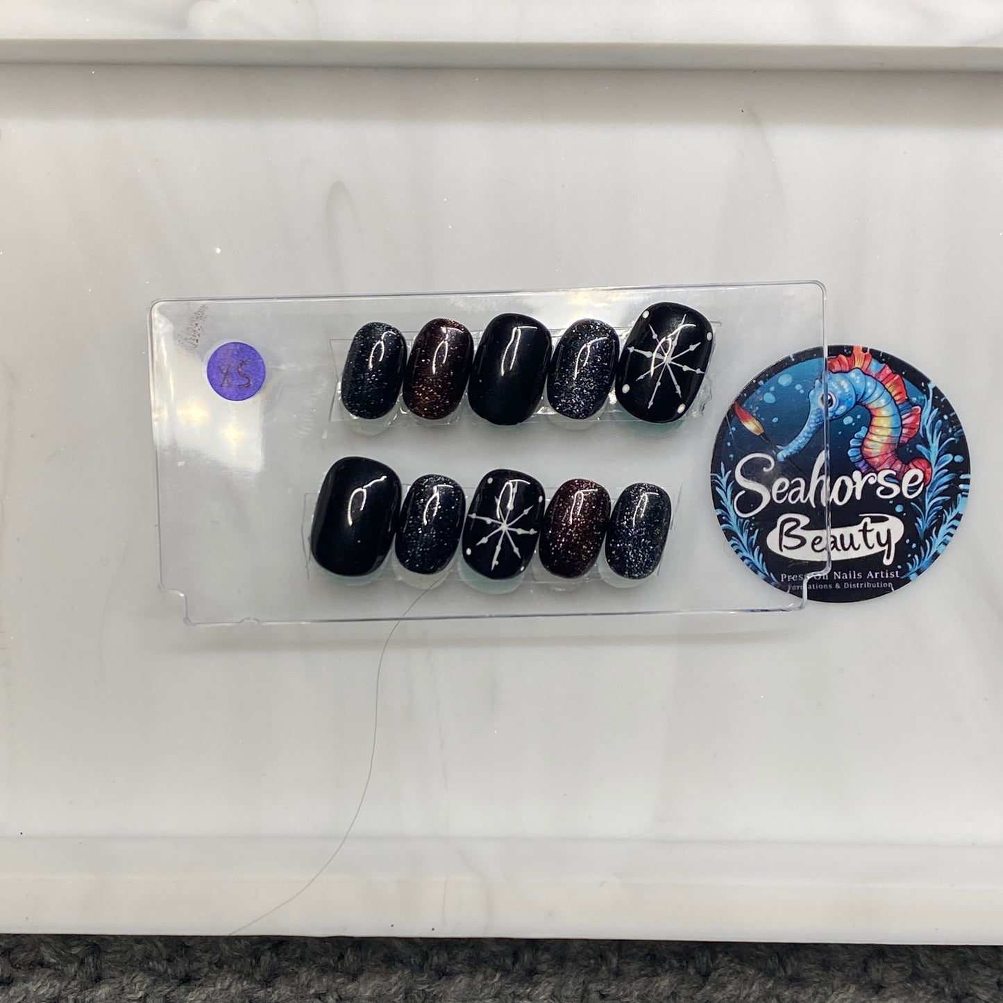 HAPPY HOLIDAYS | Silent Night