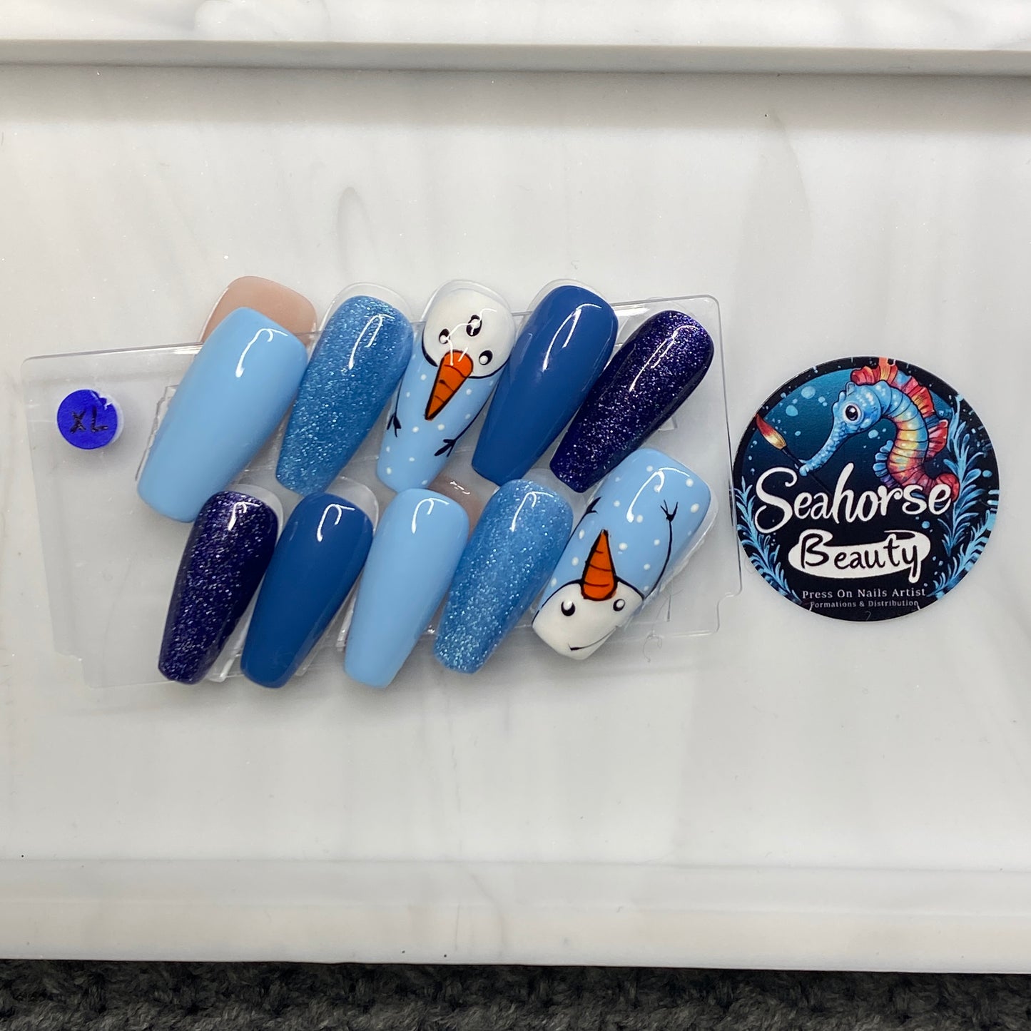 HAPPY HOLIDAYS | Frosty the Snowman