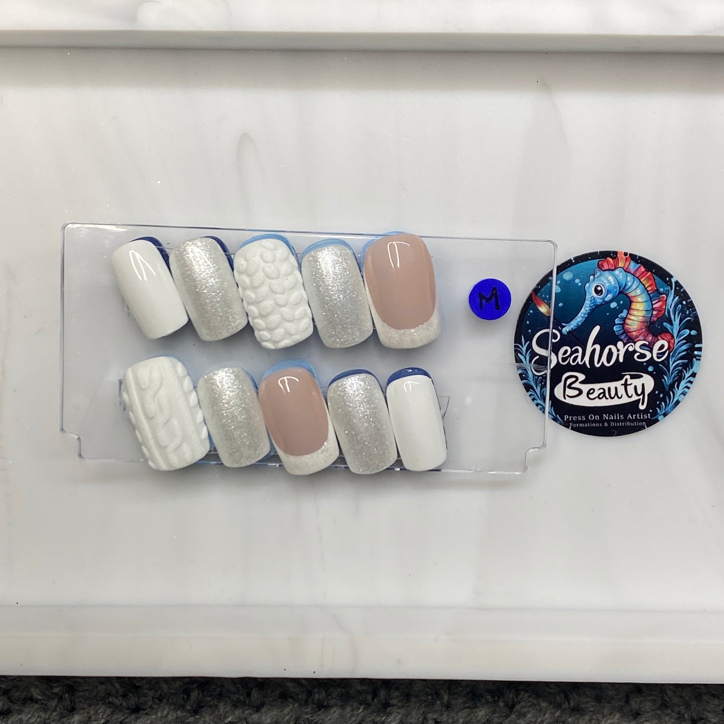 HAPPY HOLIDAYS | White Christmas