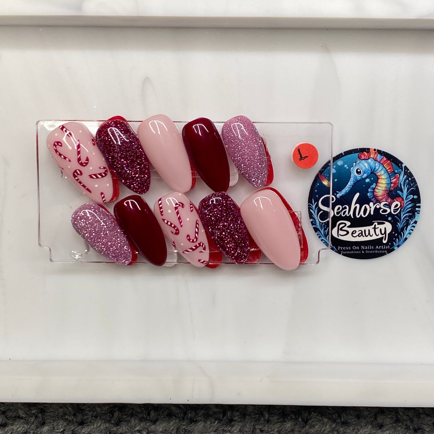 HAPPY HOLIDAYS | Candy Cane Lane