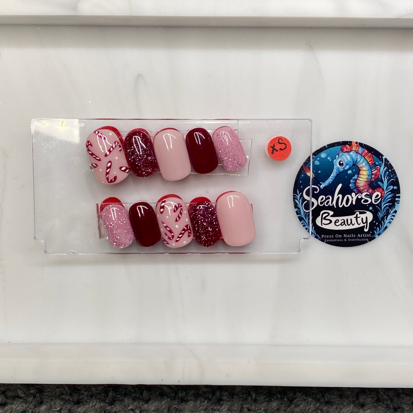 HAPPY HOLIDAYS | Candy Cane Lane