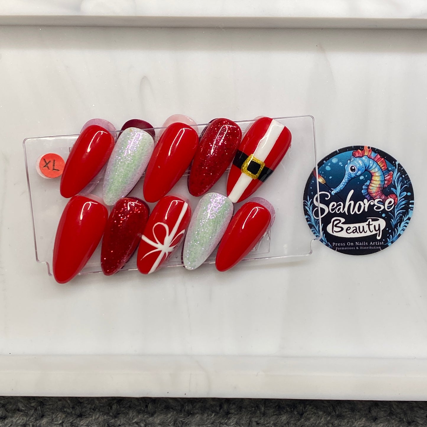 HAPPY HOLIDAYS | Santa Claus is Coming to Town