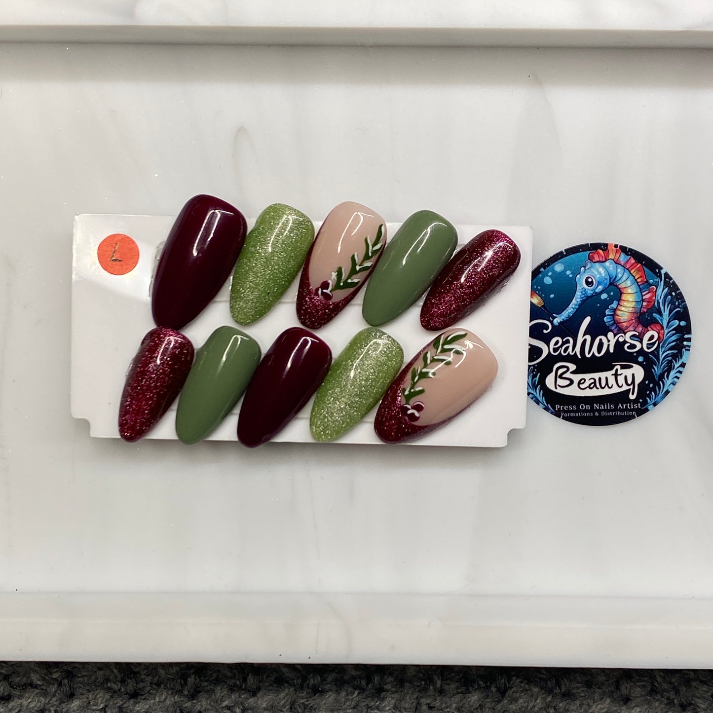 HAPPY HOLIDAYS | Under the Mistletoe