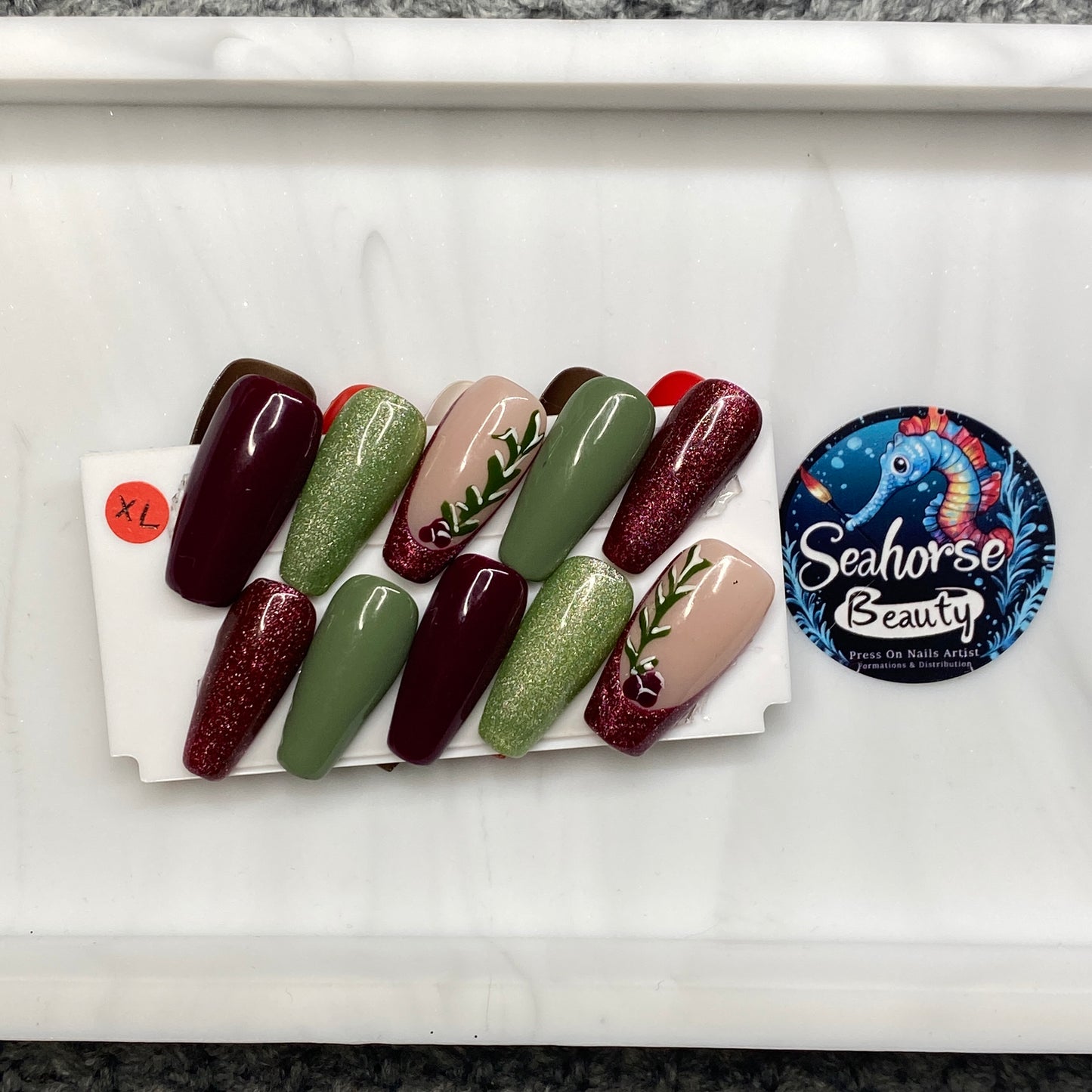 HAPPY HOLIDAYS | Under the Mistletoe