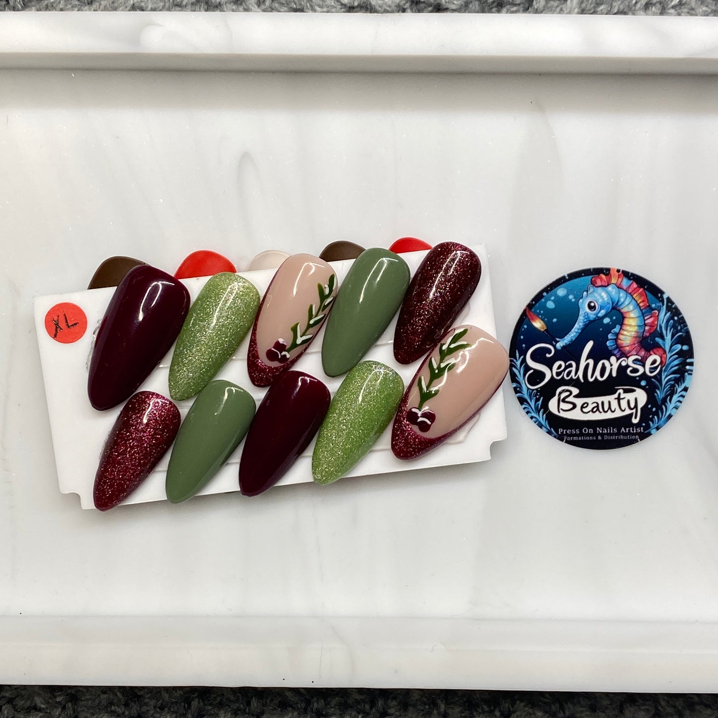 HAPPY HOLIDAYS | Under the Mistletoe