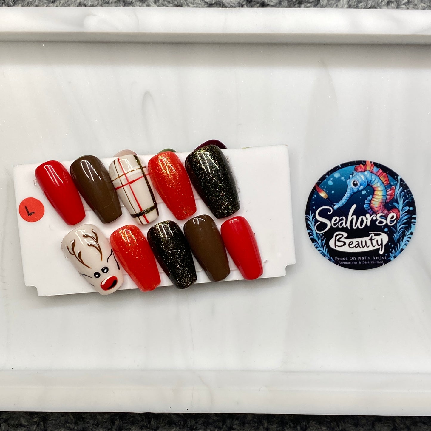 HAPPY HOLIDAYS | Rudolph the Red-Nosed Reindeer