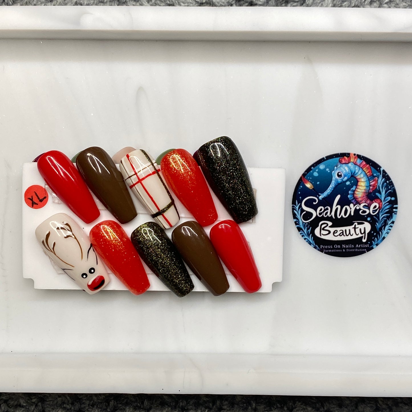 HAPPY HOLIDAYS | Rudolph the Red-Nosed Reindeer