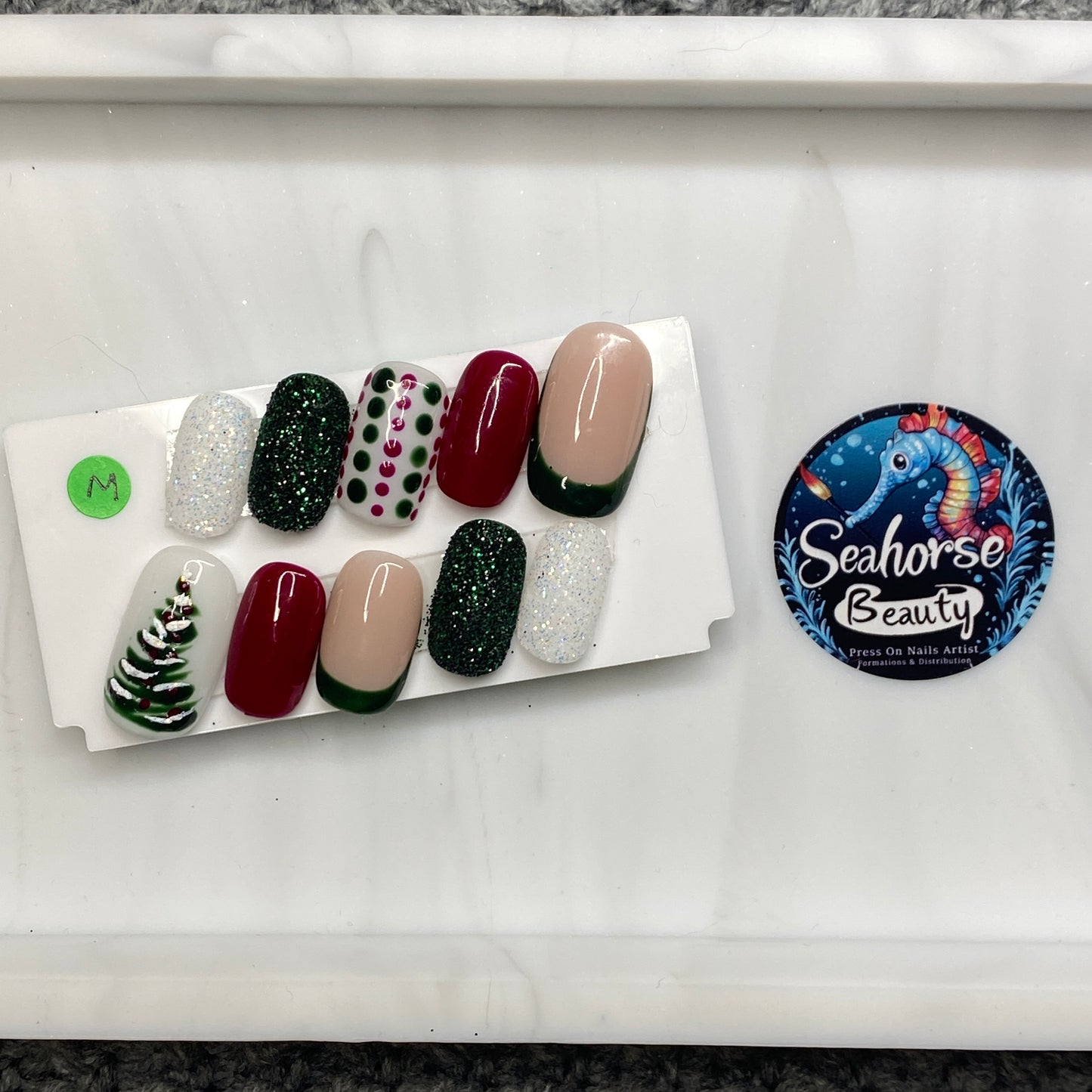 HAPPY HOLIDAYS | O' Christmas Tree