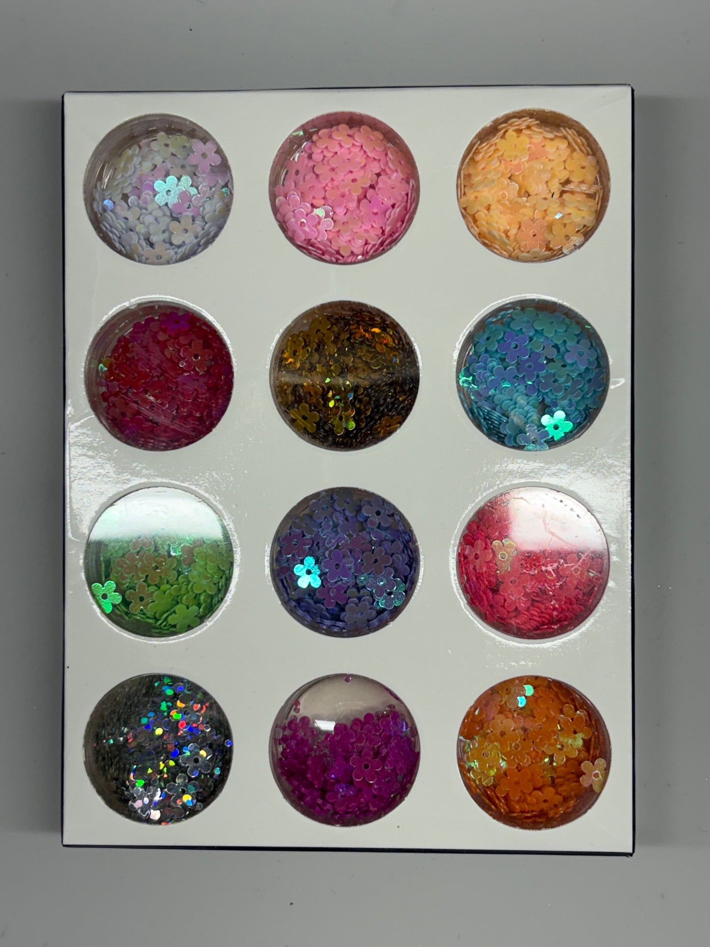 Sequins01